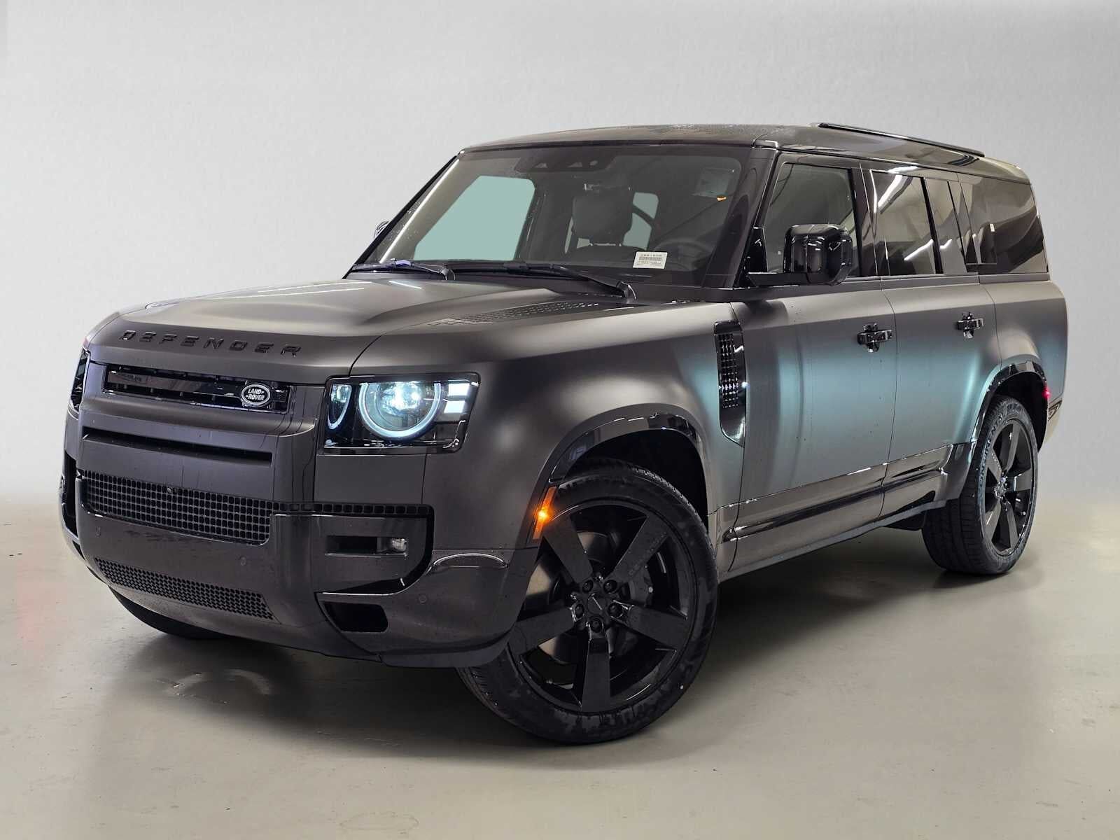 2026 LAND ROVER Defender