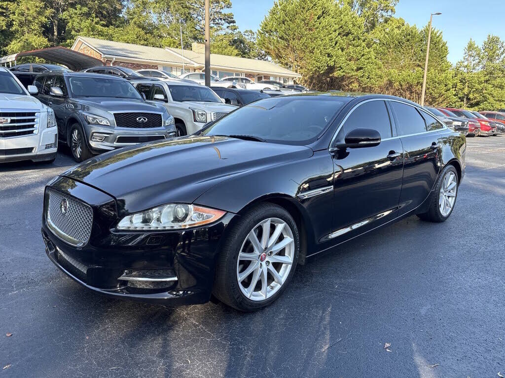 2015 JAGUAR XJ