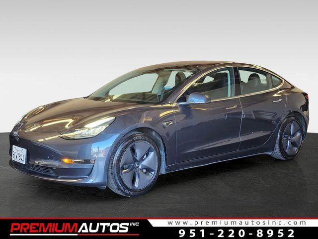 2018 TESLA Model 3