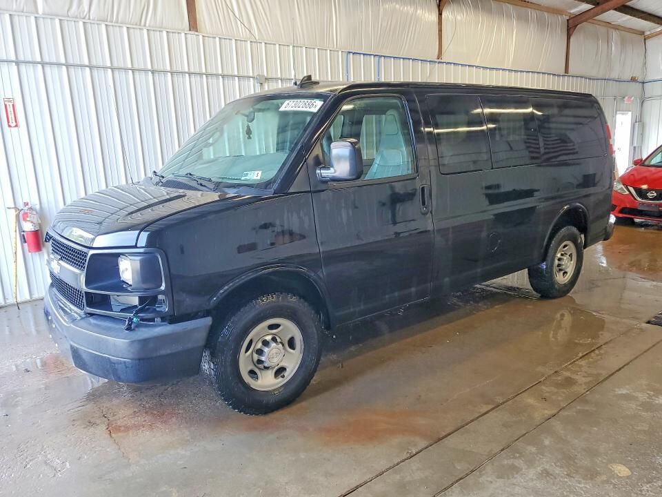 2016 CHEVROLET Express