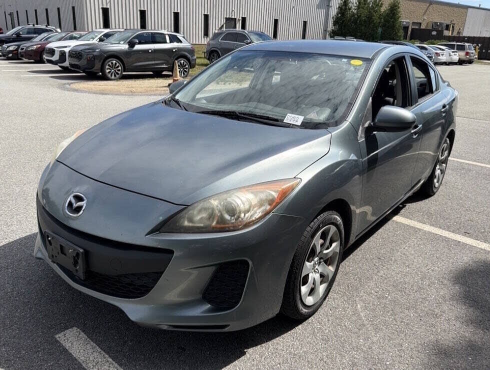 2012 MAZDA Mazda3