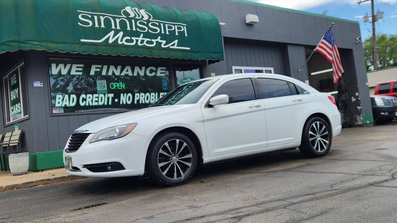2013 CHRYSLER 200