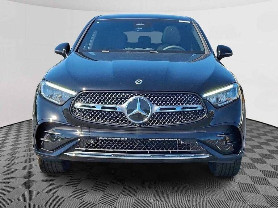 2027 Mercedes-Benz GLC-Class