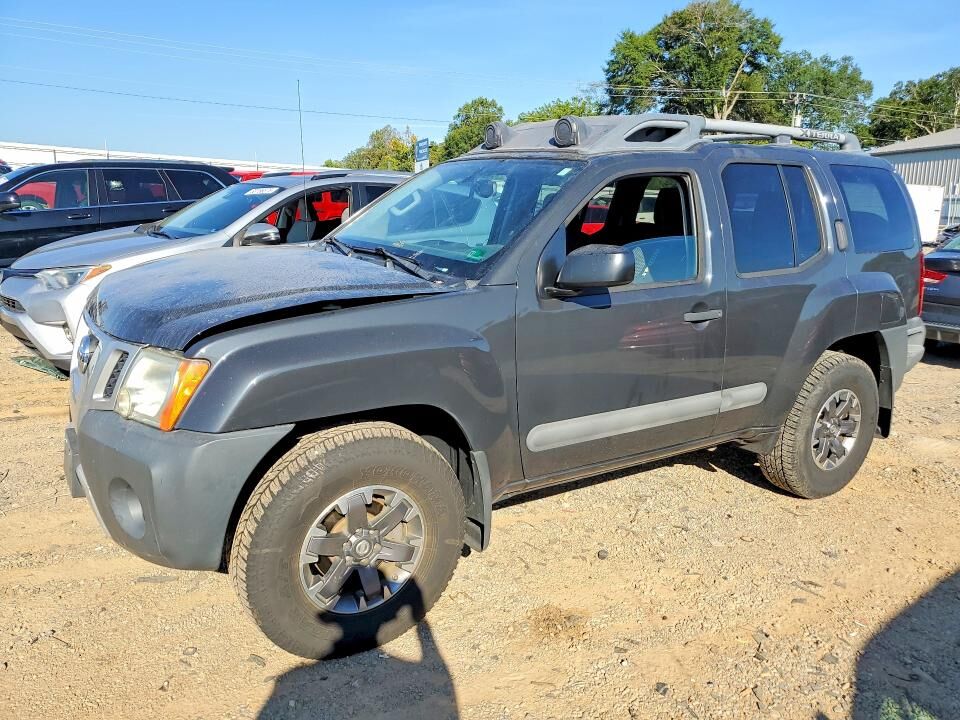 2015 NISSAN Xterra