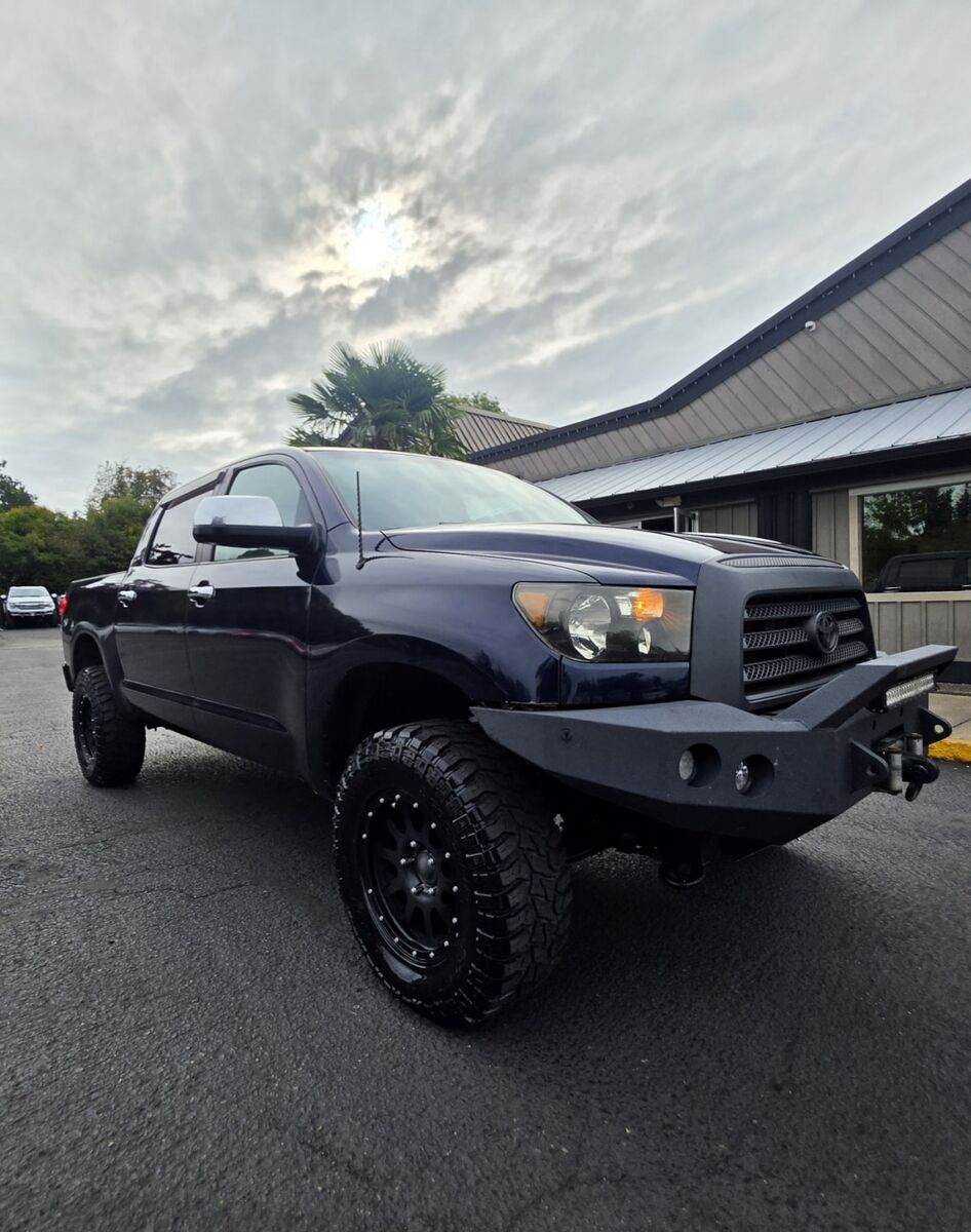 2008 TOYOTA Tundra