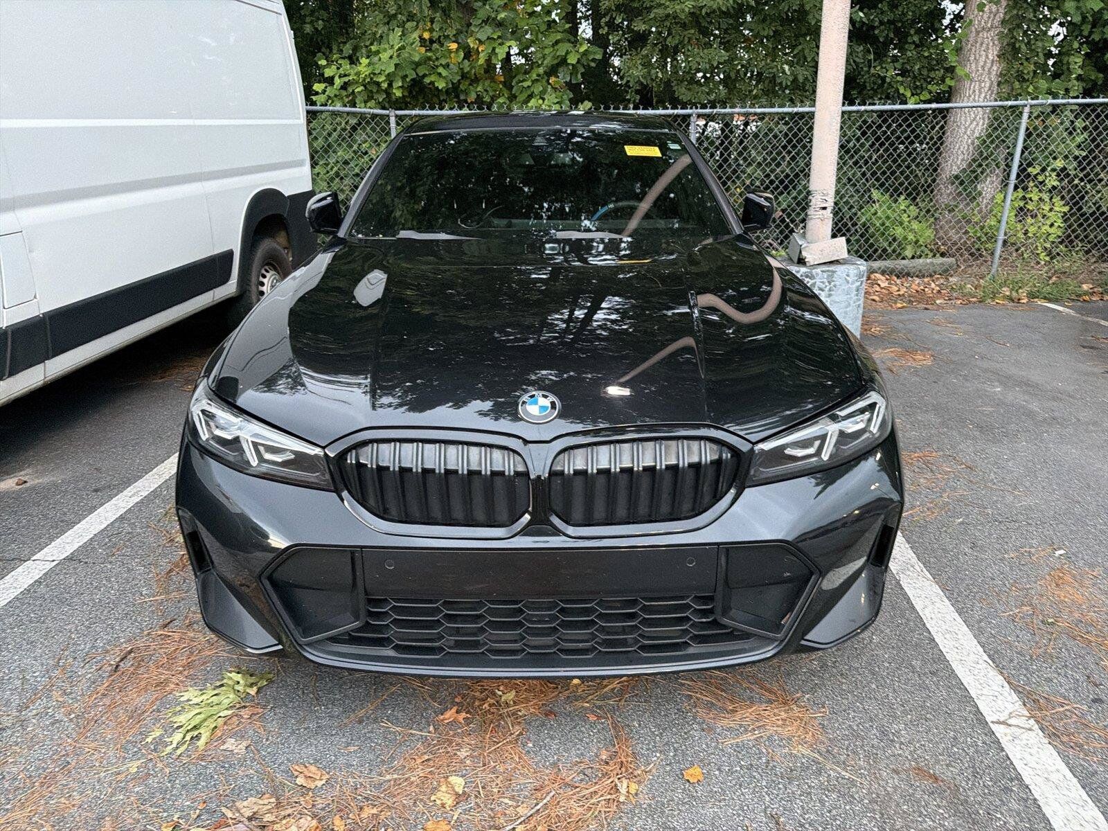 2023 BMW 330i