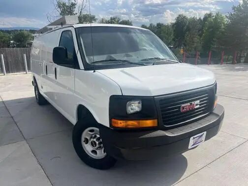 2016 GMC Savana
