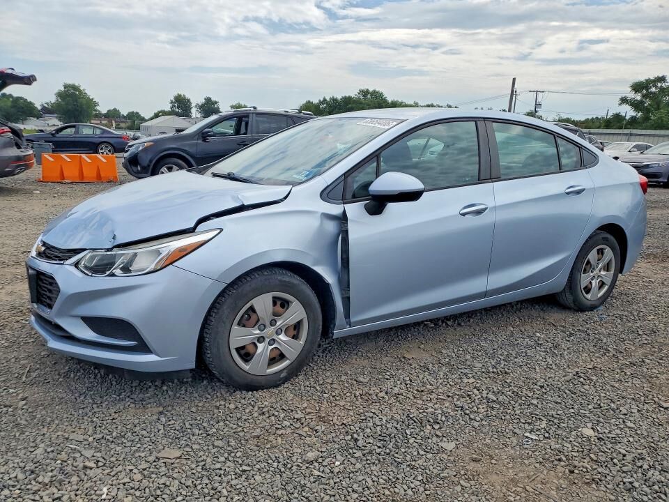 2018 CHEVROLET Cruze