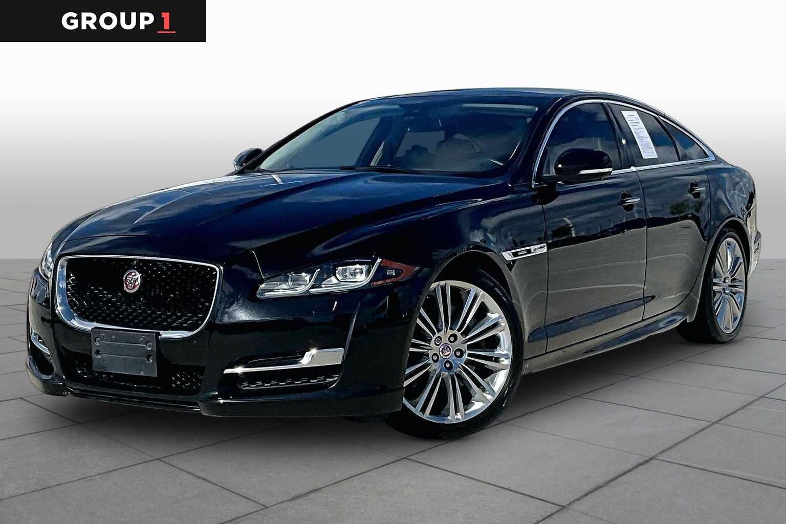 2017 JAGUAR XJ