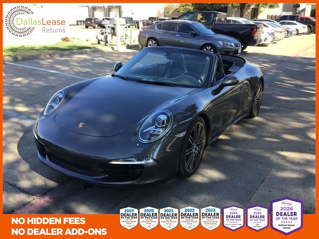 2015 PORSCHE 911