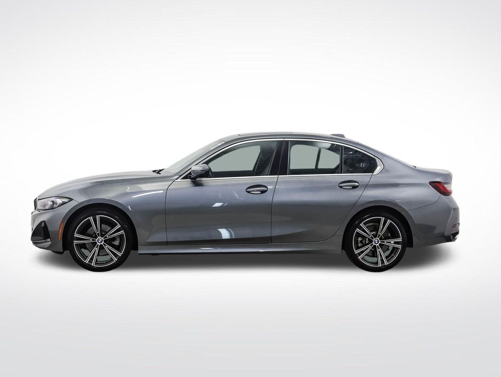 2023 BMW 330i