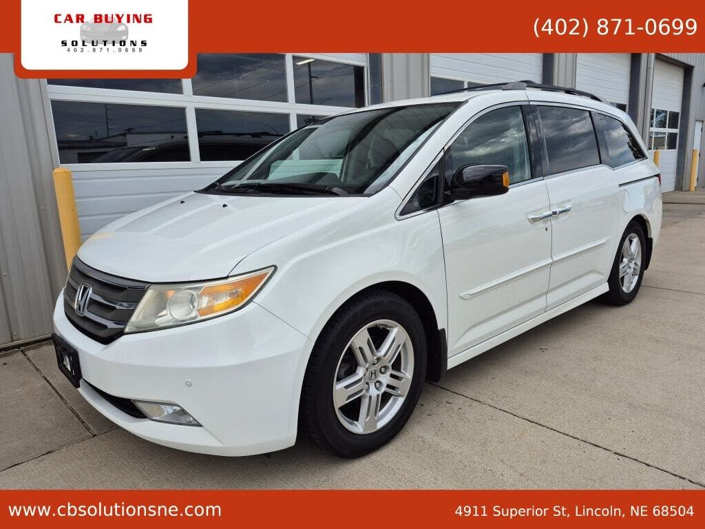 2011 HONDA Odyssey