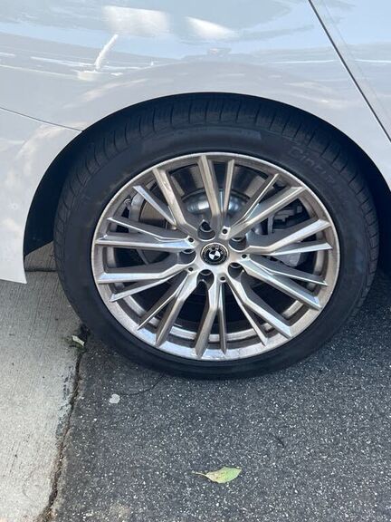2023 BMW 330i
