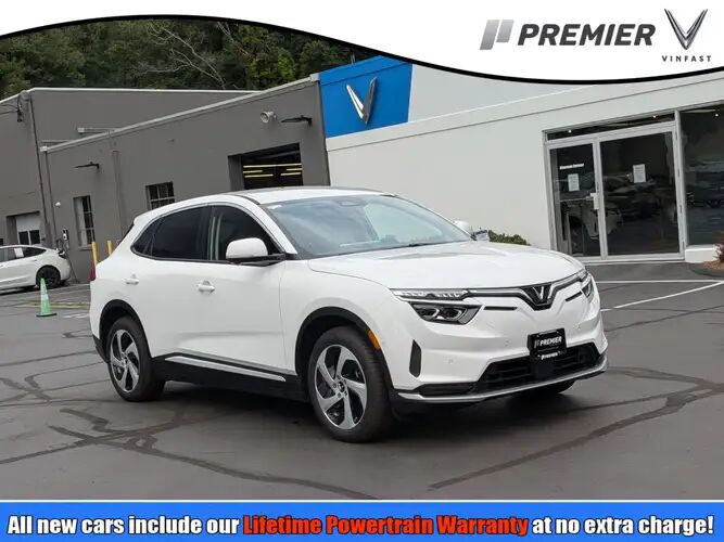 2027 VINFAST VF 8