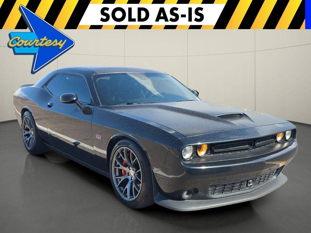 2016 DODGE Challenger