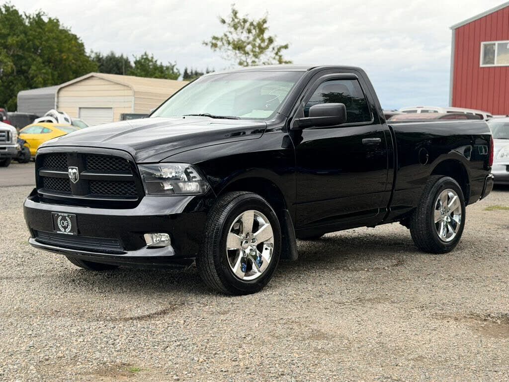 2012 DODGE Ram
