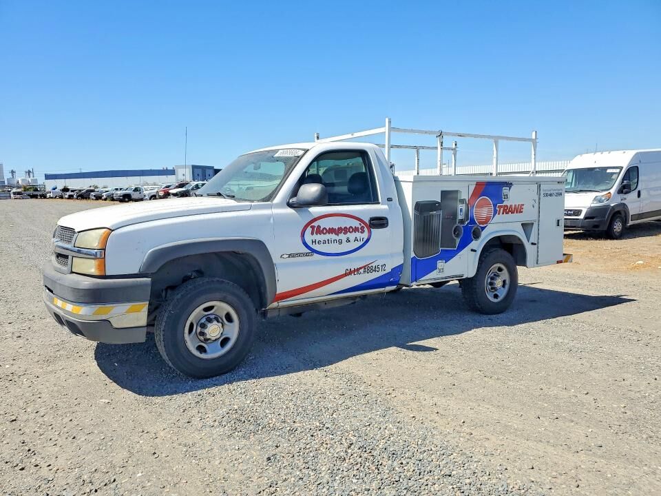 2004 CHEVROLET Silverado