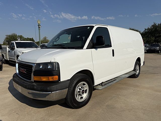 2017 GMC Savana