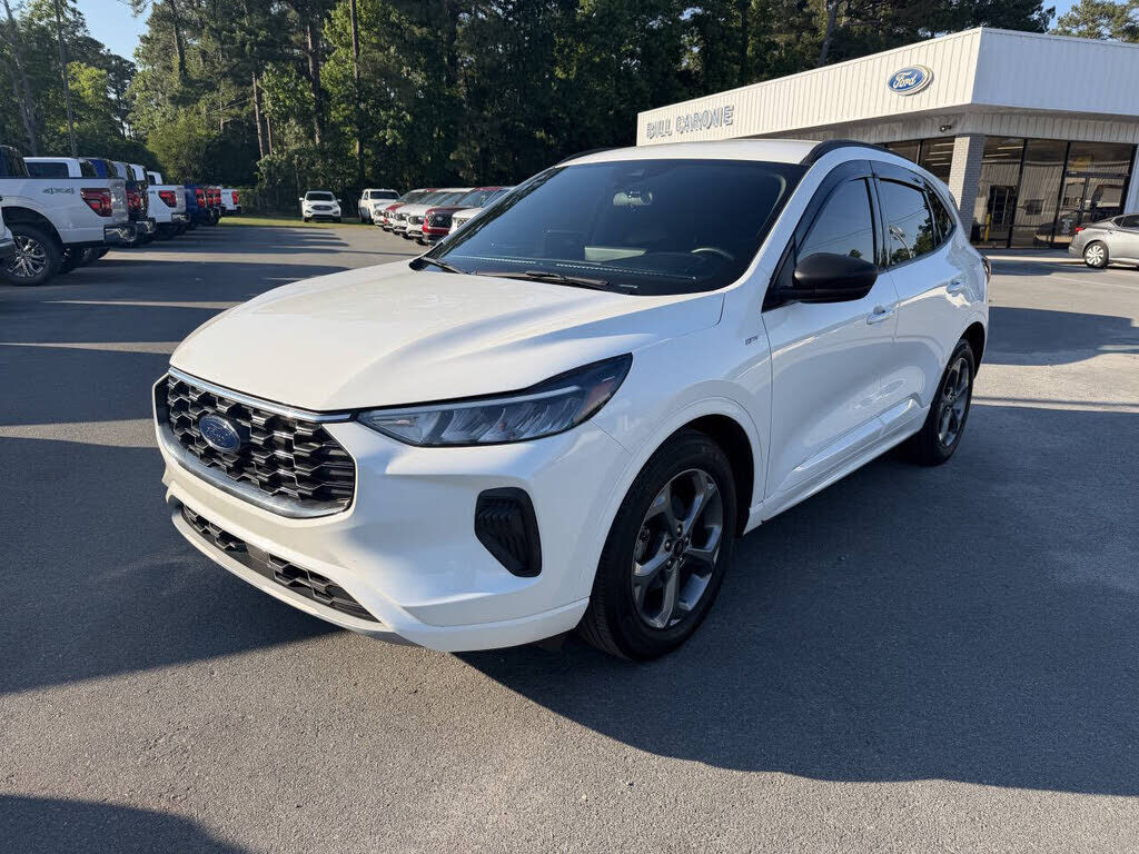 2023 FORD Escape