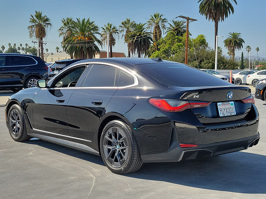 2025 BMW i4