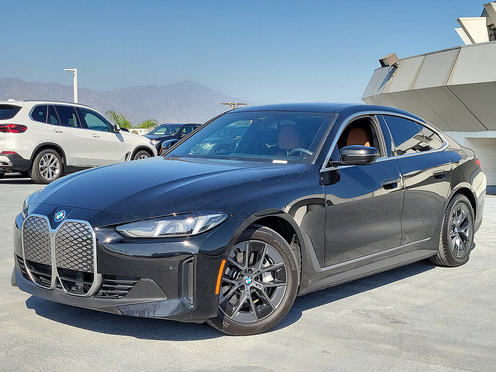 2025 BMW i4