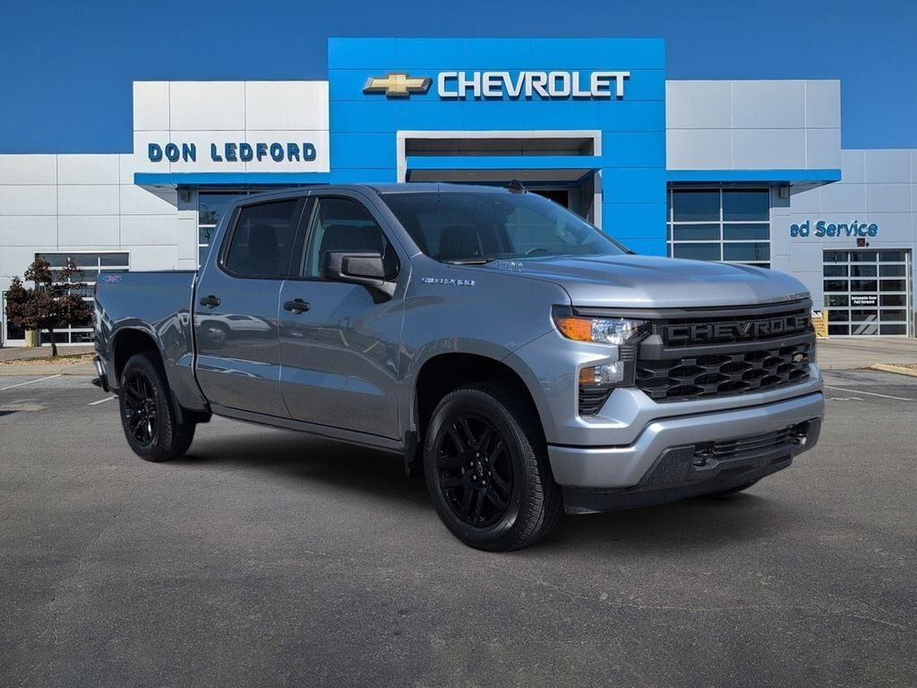 2026 CHEVROLET Silverado
