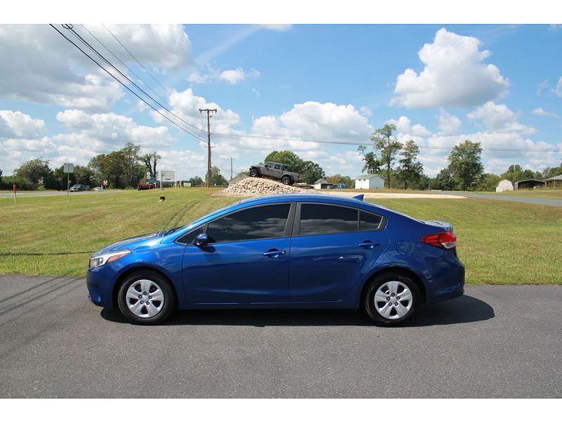 2017 KIA Forte