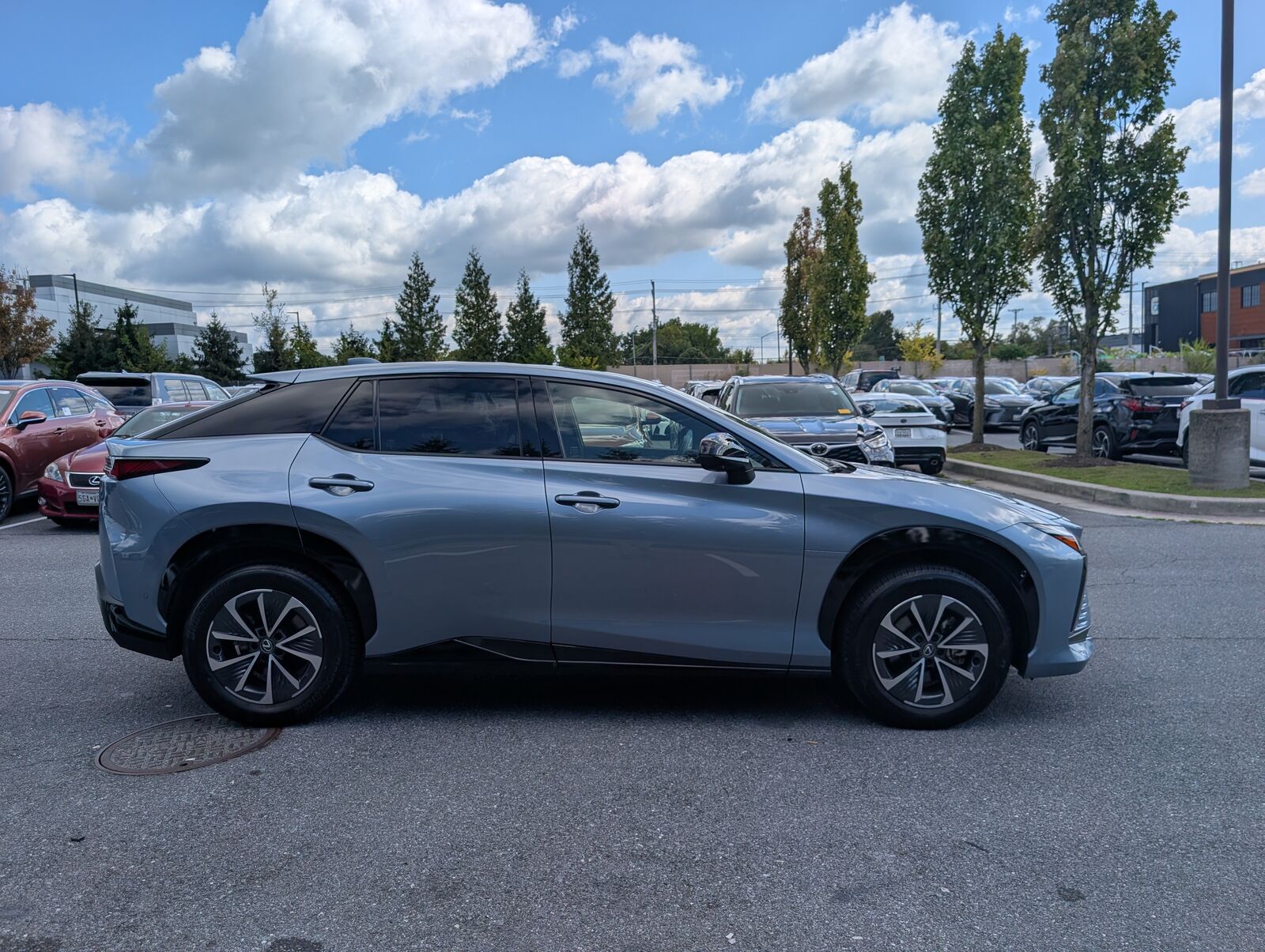 2023 Lexus RZ 450e