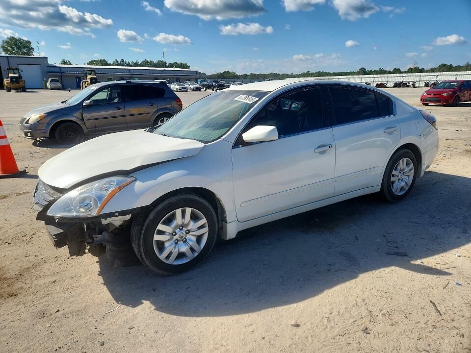 2012 NISSAN Altima