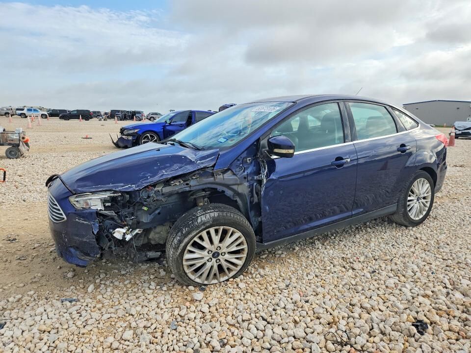 2016 FORD Focus