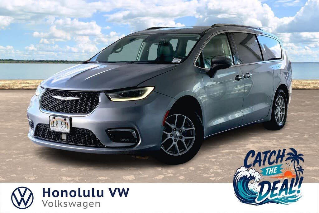 2021 CHRYSLER Pacifica