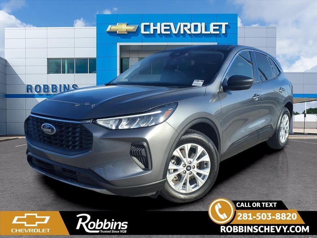 2024 FORD Escape