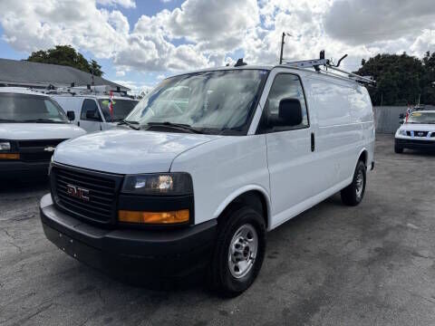 2022 GMC Savana