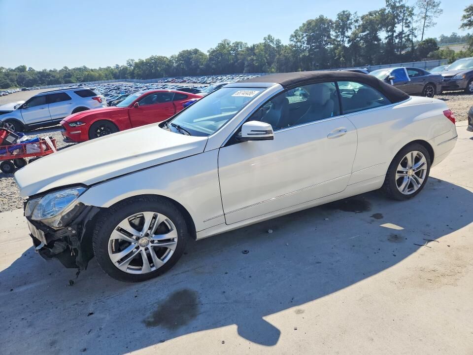 2011 MERCEDES-BENZ E-Class