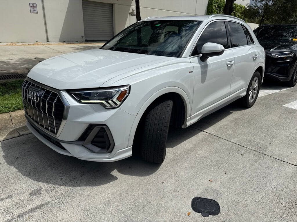2024 AUDI Q3