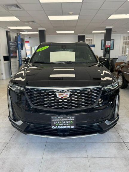 2023 CADILLAC XT6
