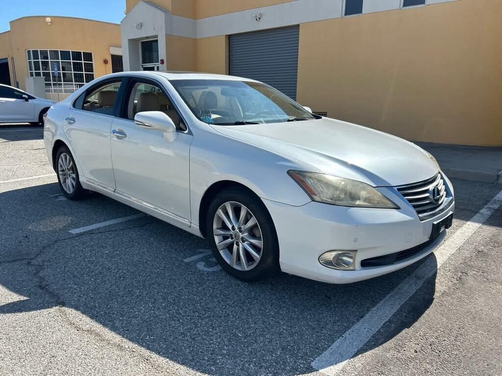2011 Lexus ES