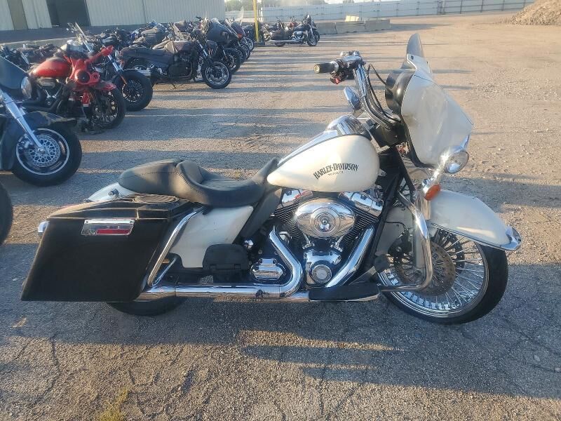 2012 HARLEY DAVIDSON FLHTP / Electra Glide Standard Police