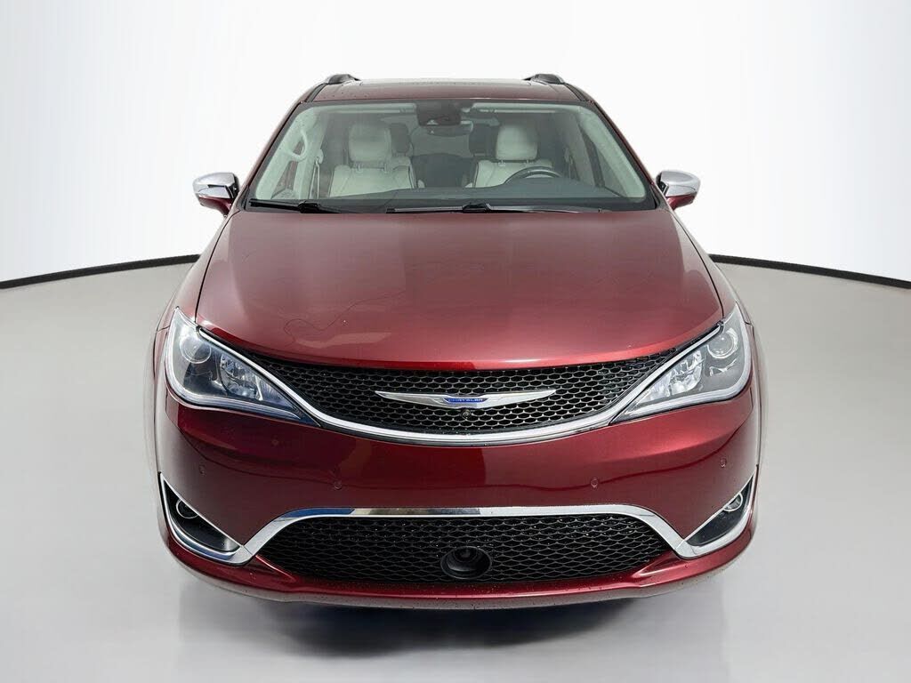 2019 CHRYSLER Pacifica