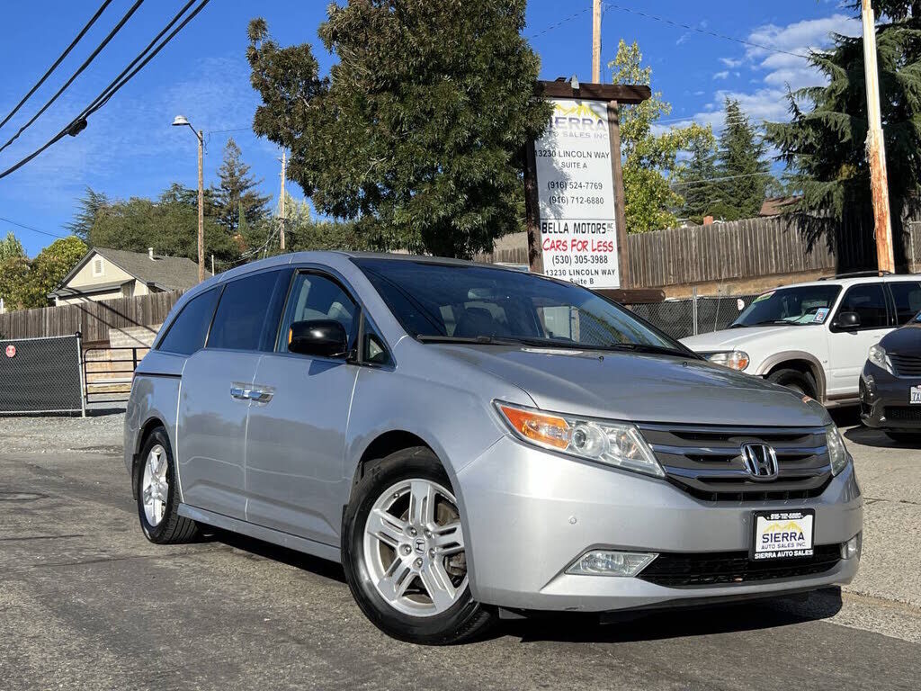 2013 HONDA Odyssey