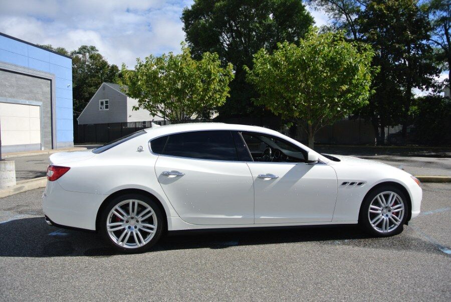 2016 MASERATI Quattroporte