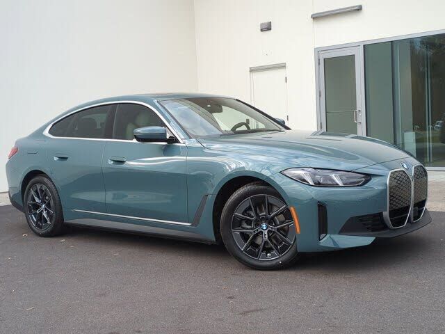 2026 BMW i4
