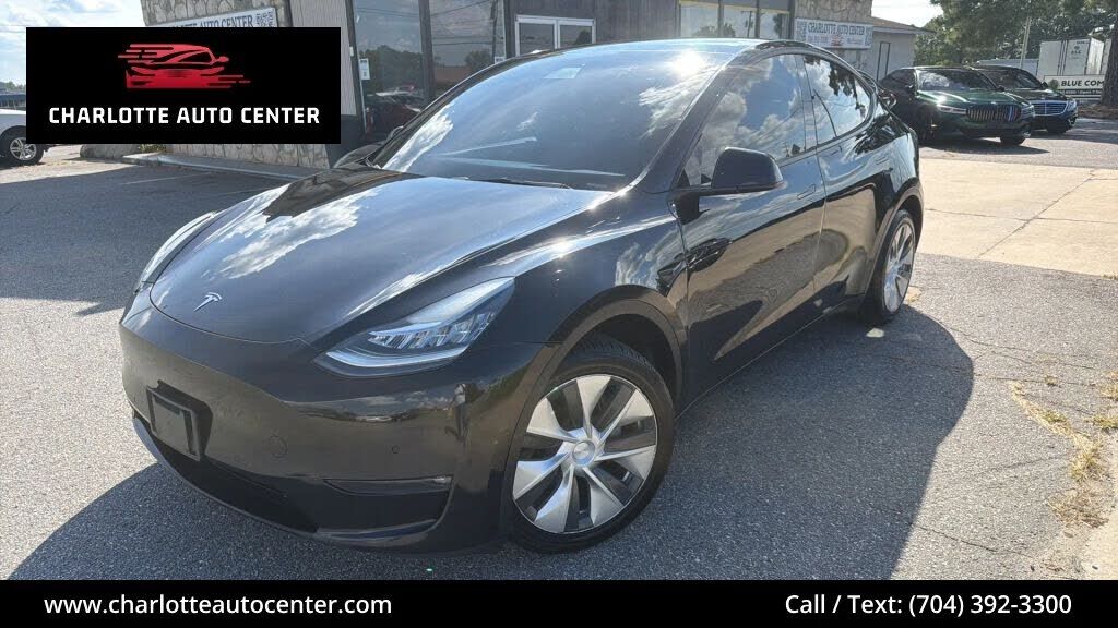 2022 TESLA Model Y