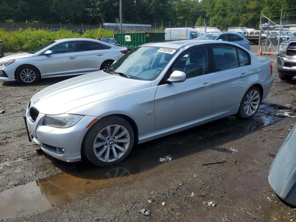 2011 BMW 3 Series