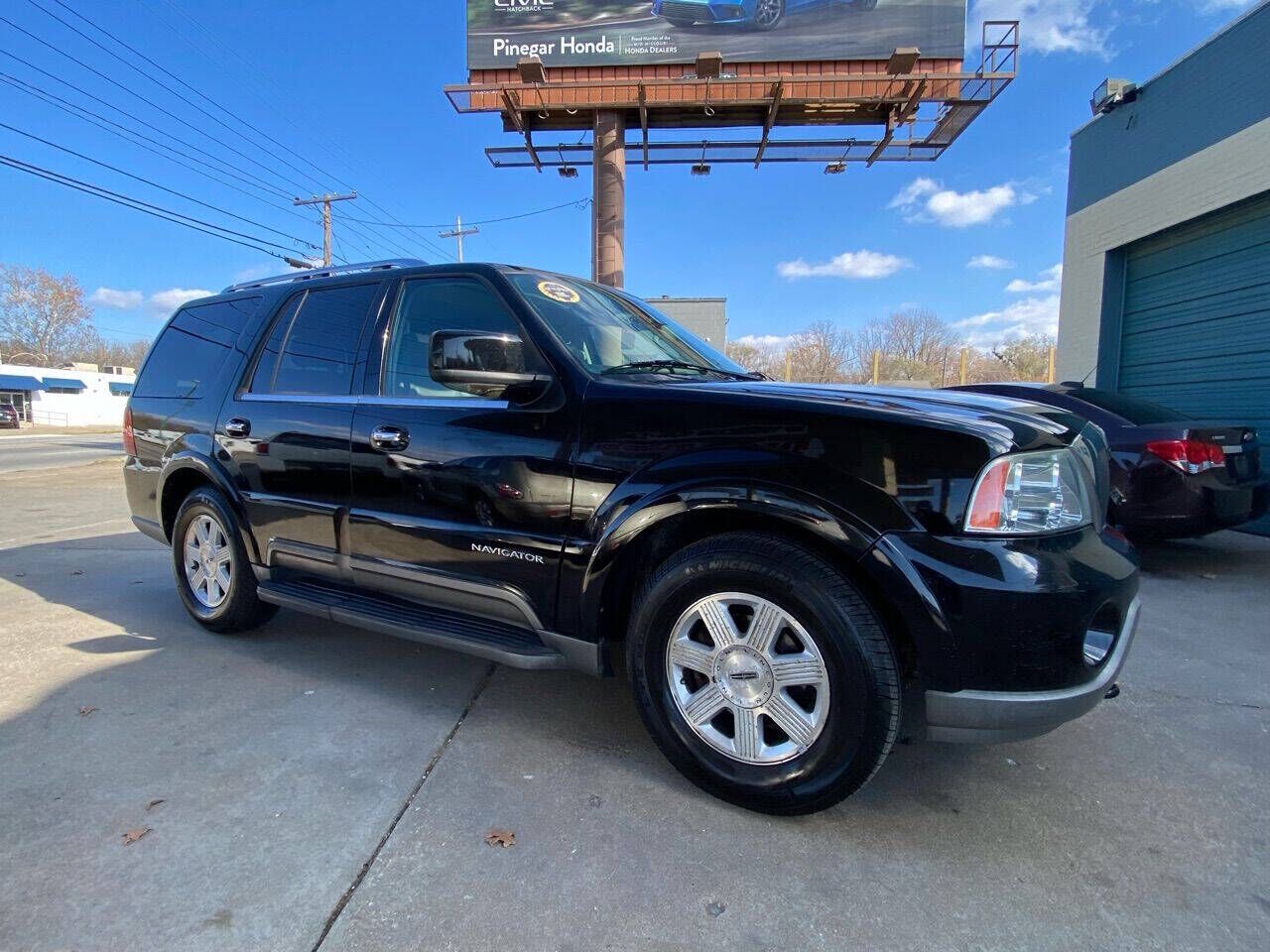 2004 LINCOLN Navigator