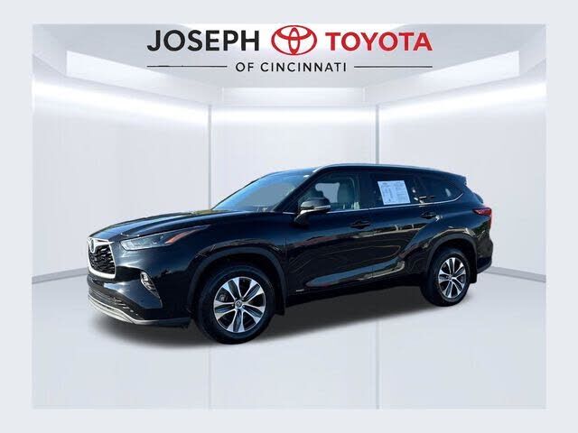 2023 TOYOTA Highlander