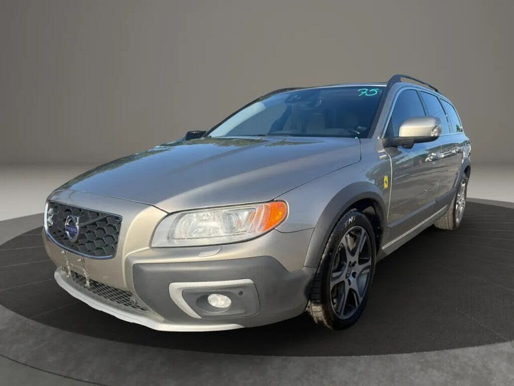2015 VOLVO XC70
