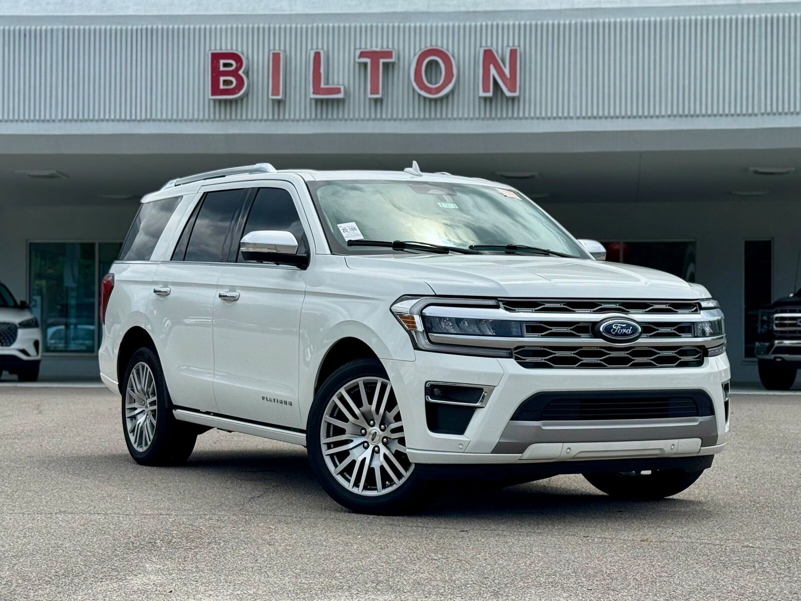 2023 FORD Expedition