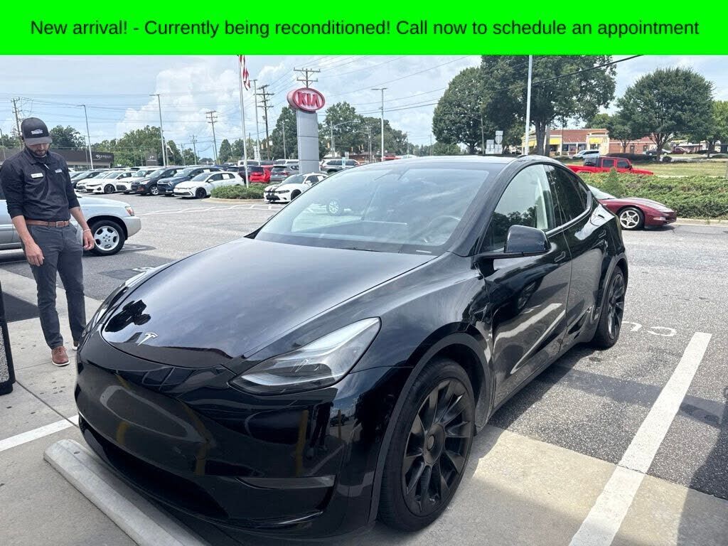 2021 TESLA Model Y