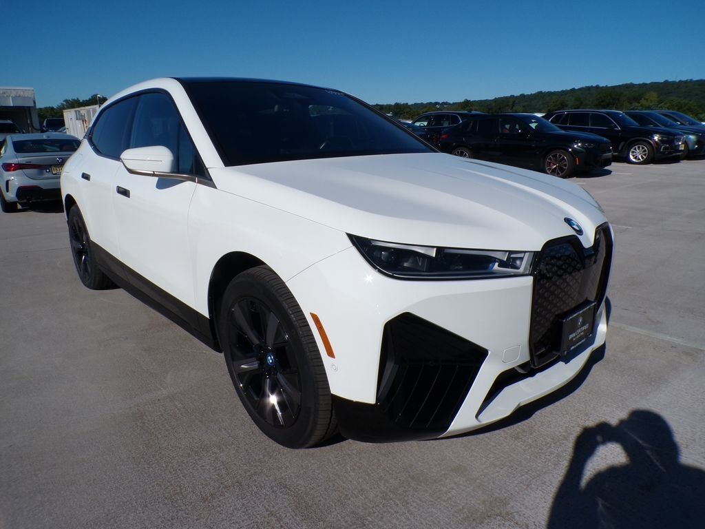 2024 BMW ix